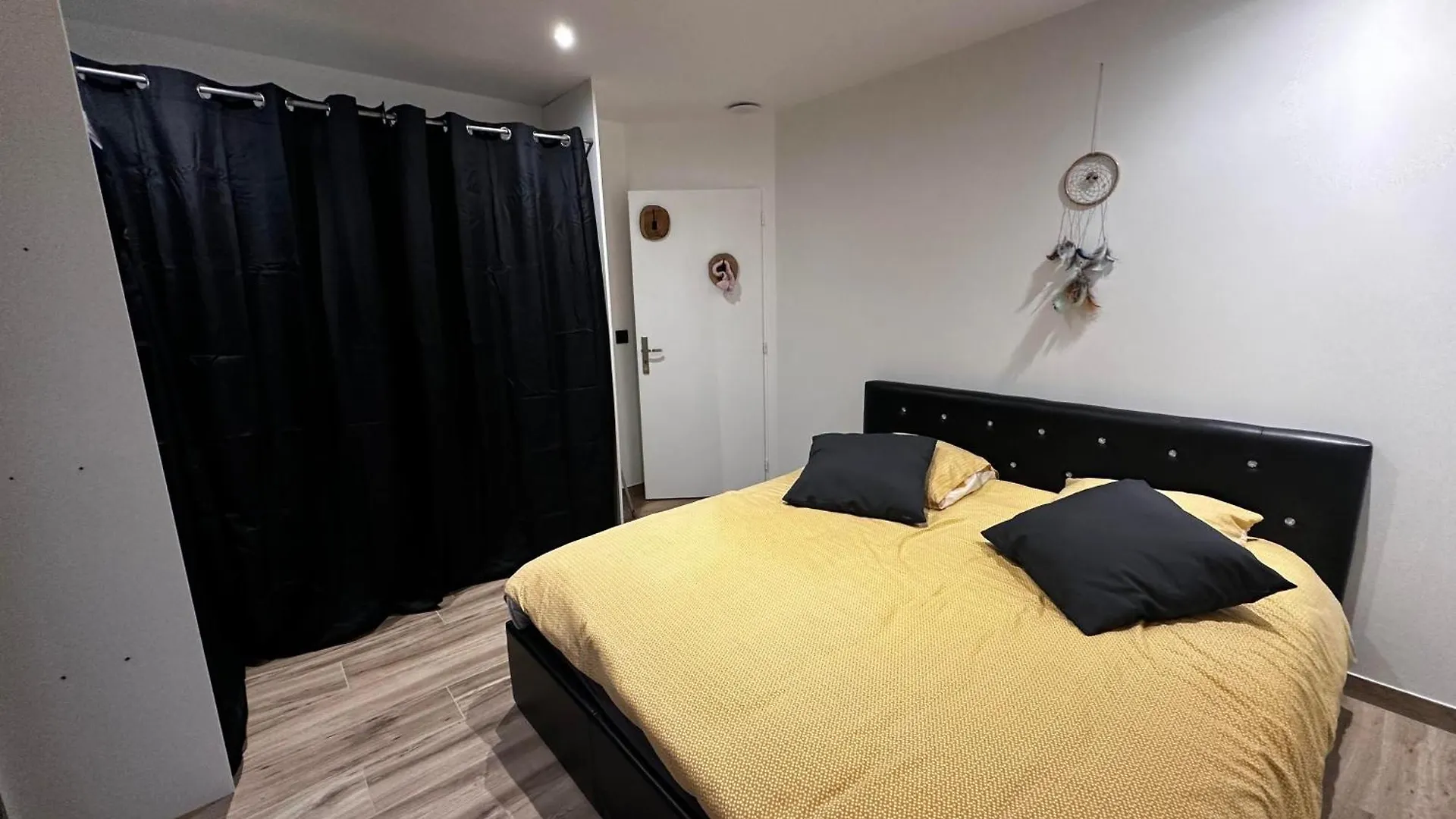 Ecrin De Serenite Villa Saint-Remy-en-Rollat France